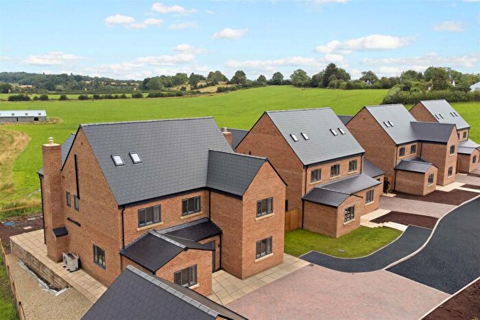5 Bedroom Detached House For Sale In Crimperland Close, Minsterworth, GL2