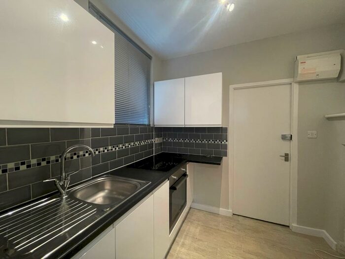 Apartment To Rent In Bridge Road Southampton, SO19