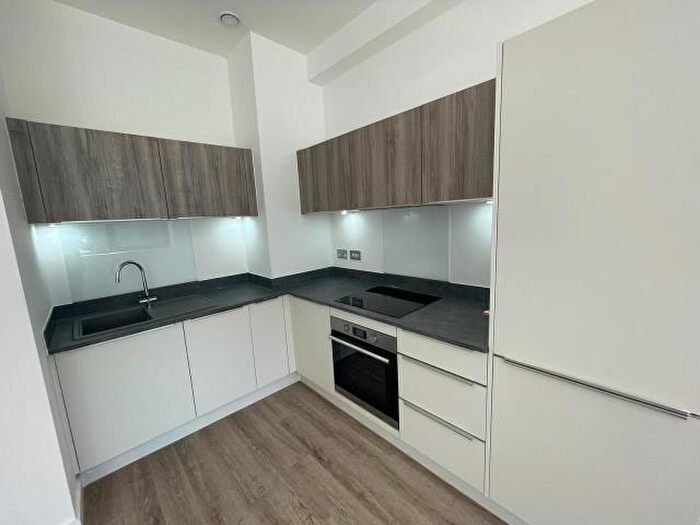 1 Bedroom Apartment To Rent In Normandy House, Basingstoke, RG21