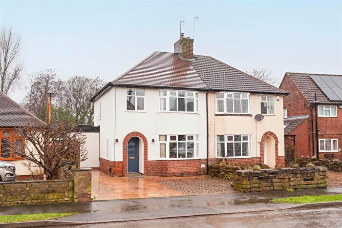 3 Bedroom Semi Detached House For Sale In Yew Tree Drive, Somersall, Chesterfield, S40