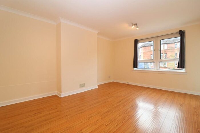 2 Bedroom Flat To Rent In Dumbarton Road, Glasgow, G14