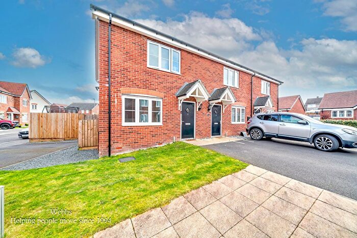 2 Bedroom End Terrace House For Sale In Maple Court, Essington, Wolverhampton, WV11