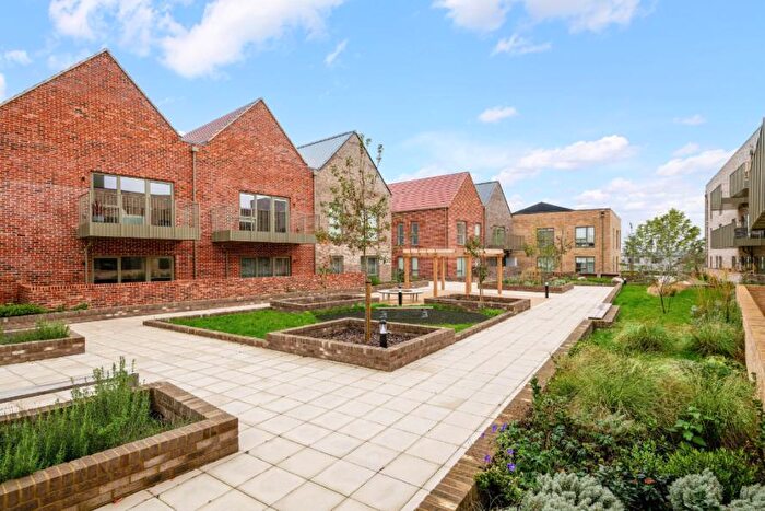 1 Bedroom Apartment For Sale In Newmarket Road, Cambridge, CB5