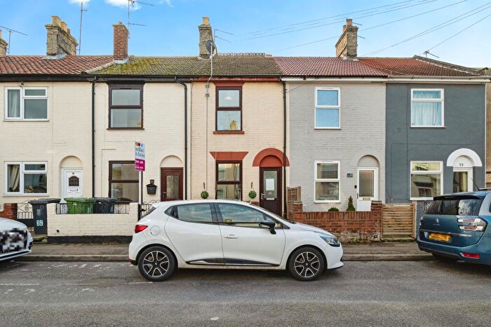 2 Bedroom Terraced House For Sale In Trafalgar Road West, Gorleston, Great Yarmouth, NR31