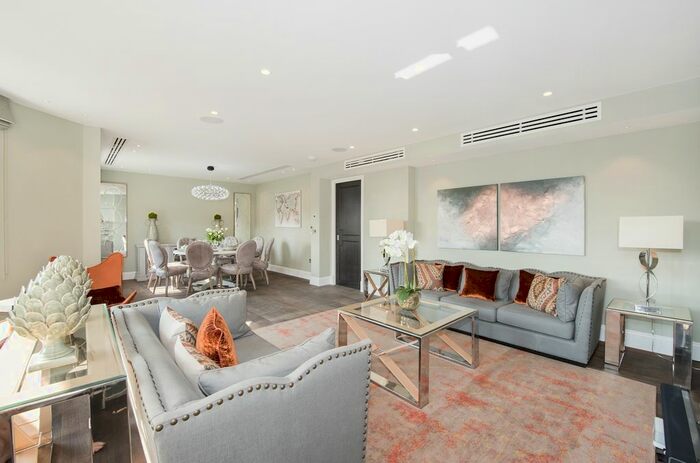 4 Bedroom Flat To Rent In Arkwright Road, London, NW3