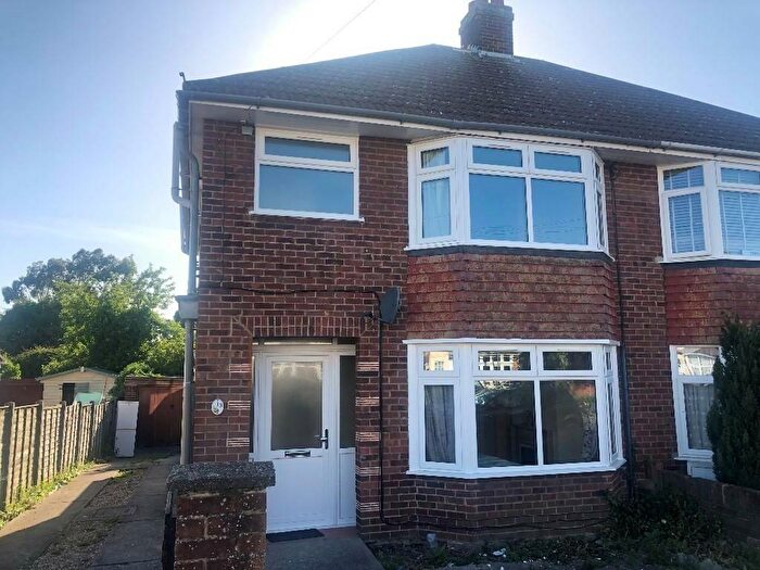 3 Bedroom Semi-Detached House To Rent In Goring Road, Ipswich, Suffolk, IP4