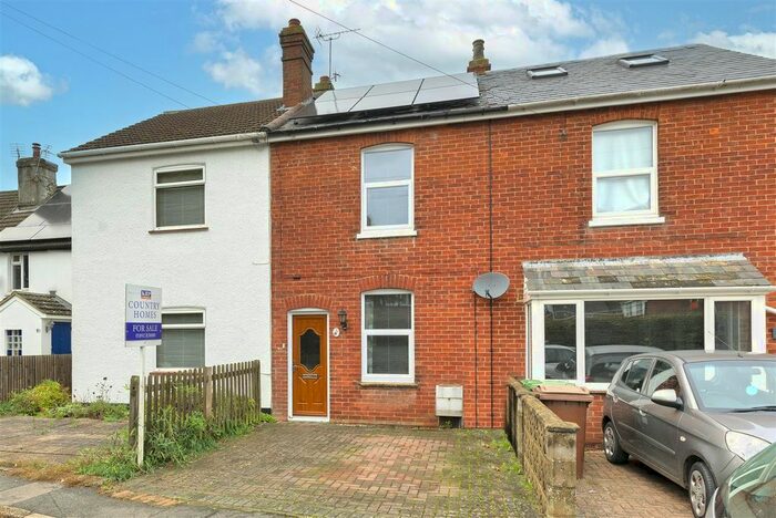 2 Bedroom Terraced House To Rent In Old Kent Road, Paddock Wood, Tonbridge, TN12