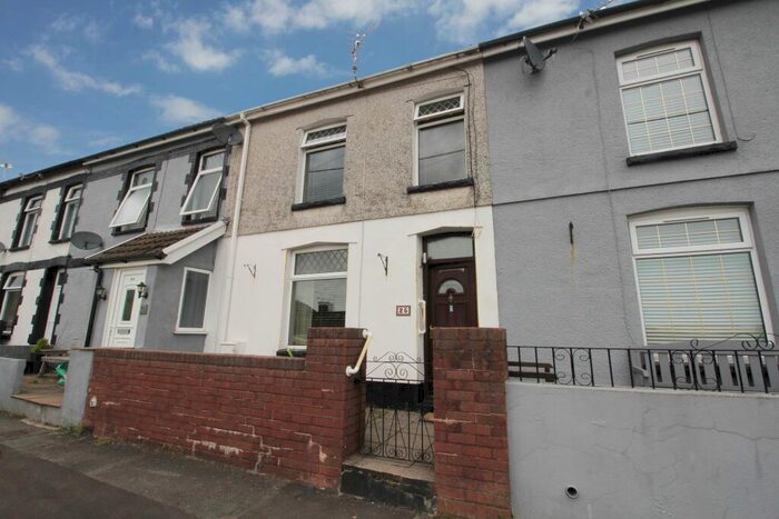 2 Bedroom Terraced House To Rent In Rhys Street, Williamstown, CF40