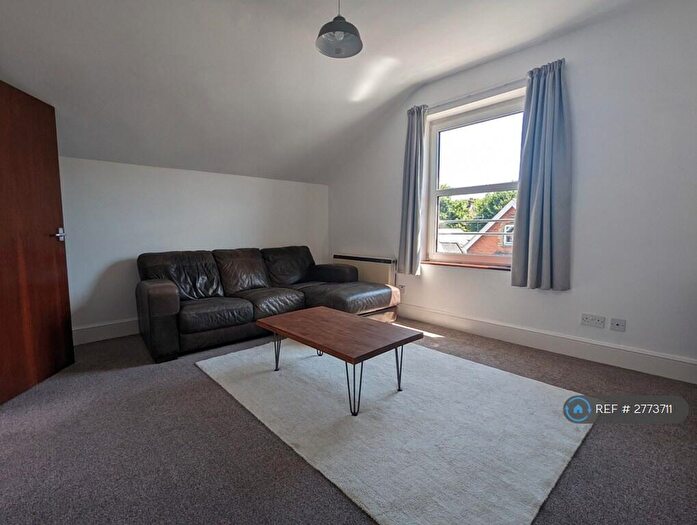 1 Bedroom Flat To Rent In Farnham Road, Guildford, GU2