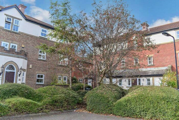 1 Bedroom Flat To Rent In Kielder Close, Killingworth, Newcastle Upon Tyne, NE12