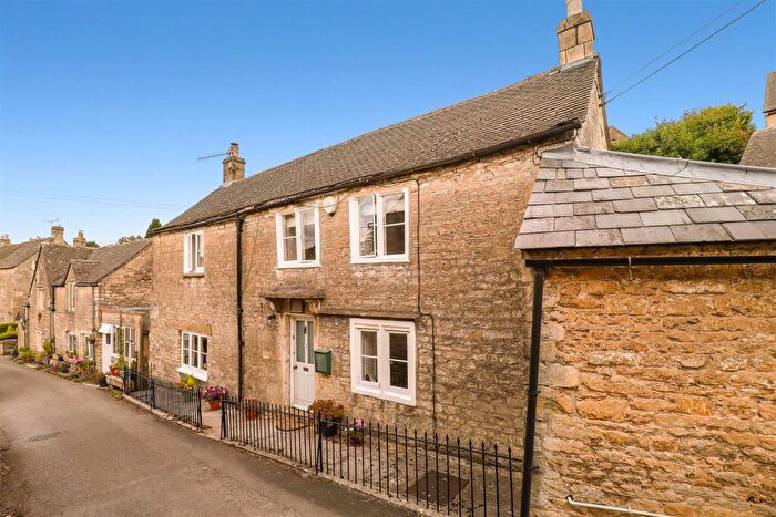 3 Bedroom Cottage For Sale In Silver Street, Chalford Hill, Stroud, GL6