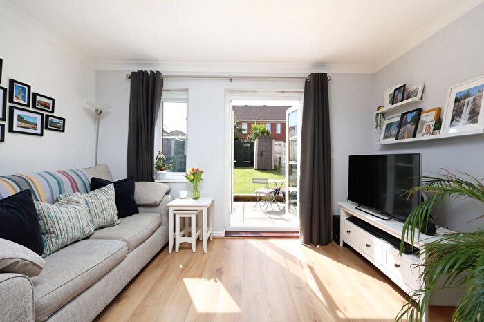 2 Bedroom Terraced House For Sale In Southampton Gardens, Bristol, BS7
