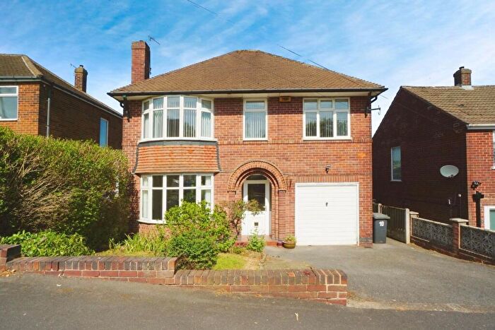 4 Bedroom Detached House To Rent In Herdings View, Herdings, Sheffield, S12