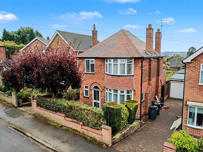3 Bedroom Detached House For Sale In Mowbray Rise, Arnold, NG5