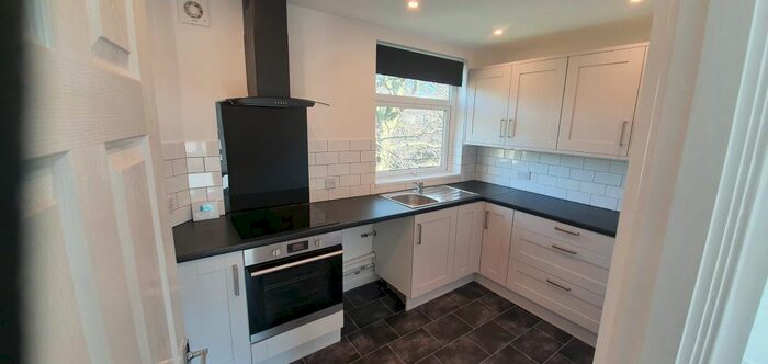 2 Bedroom Flat To Rent In Eversley Park, Storeton Road, Prenton, CH43