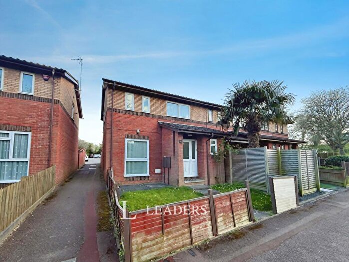 3 Bedroom End Of Terrace House For Sale In Tadmarton, Downhead Park, Milton Keynes, MK15