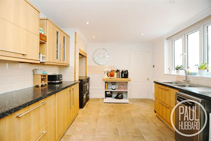 6 Bedroom Terraced House For Sale In London Road South, Lowestoft, NR33