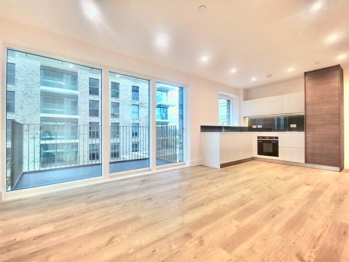 1 Bedroom Apartment To Rent In Cobham House, Pegler Square, London, SE3