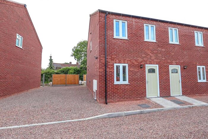 2 Bedroom Semi-Detached House To Rent In New Lords Court, Lords Lane, Studley, B80