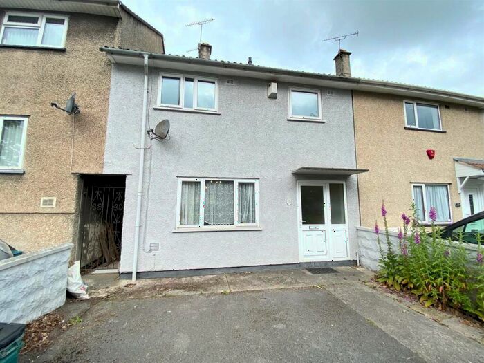 3 Bedroom Terraced House To Rent In Sturminster Road, Stockwood, Bristol, BS14