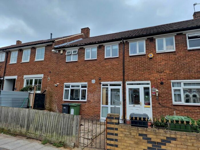 3 Bedroom Terraced House To Rent In George Lane, Hither Lane, London, SE13