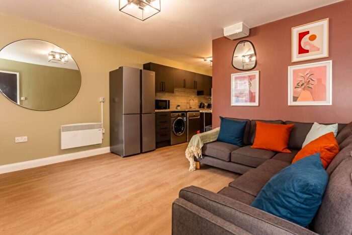 5 Bedroom House To Rent In Crossgate Lofts, Durham, DH1