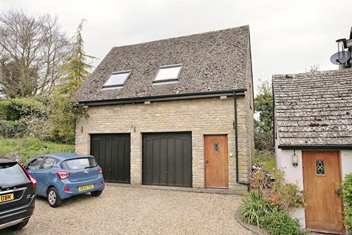 Studio To Rent In Gagingwell, OX7