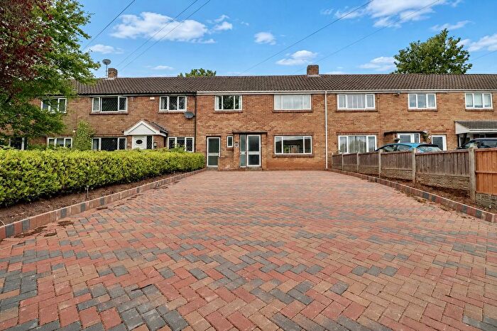 3 Bedroom Terraced House To Rent In Windmill Close, Lichfield, WS13