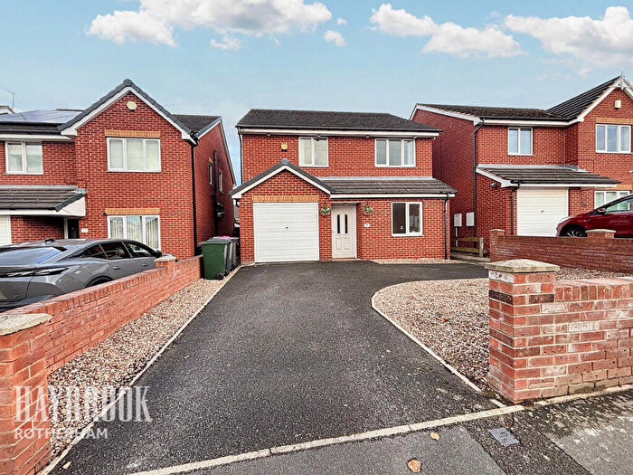 4 Bedroom Detached House For Sale In Whiteleys Avenue, Rawmarsh, S62