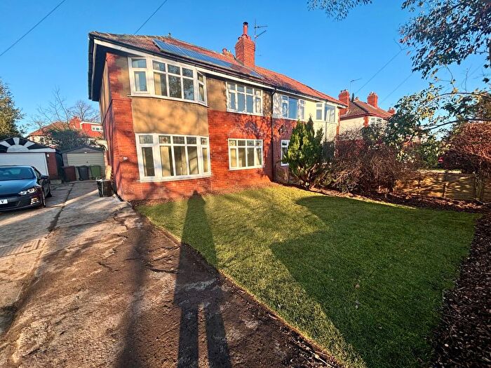 3 Bedroom Semi-Detached House To Rent In Stainburn Drive, Leeds, West Yorkshire, LS17