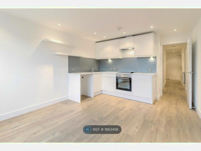 1 Bedroom Flat To Rent In The Times Complex, Kettering, NN16