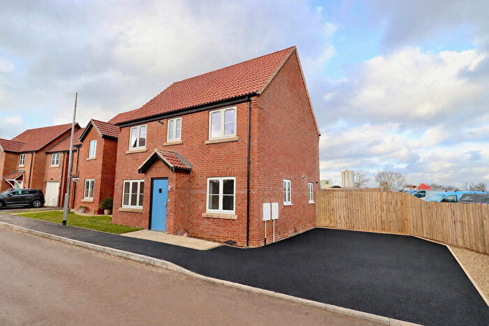 4 Bedroom Detached House For Sale In Lime Grove, Bardney, LN3