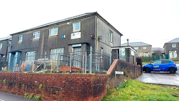 3 Bedroom Semi-Detached House For Sale In Lon-Y-Parc, Caerau, Maesteg, CF34