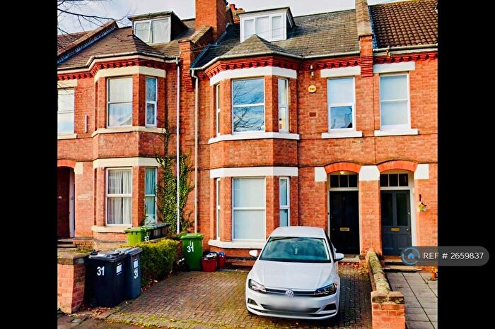 8 Bedroom Terraced House To Rent In Claremont Road, Leamington Spa, CV31