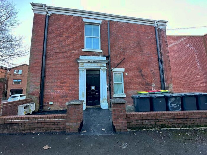 2 Bedroom Flat To Rent In Lower Bank Road, Flat, Fulwood, Preston, PR2