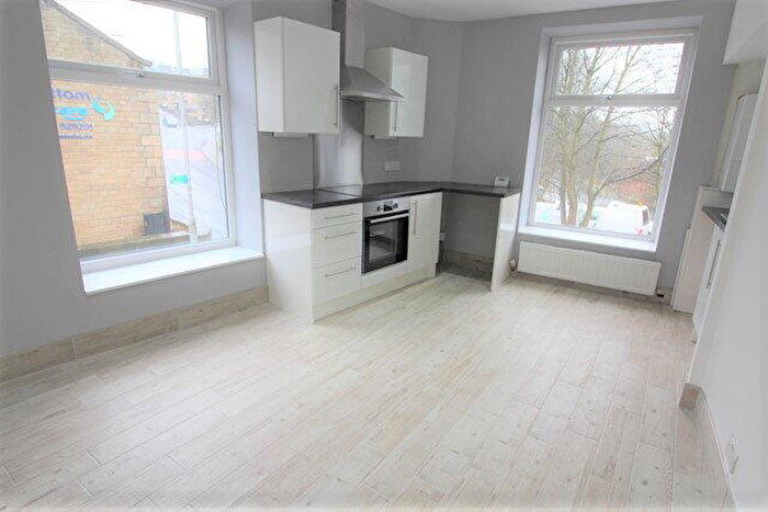 1 Bedroom Flat To Rent In Peel Brow, Ramsbottom, BL0