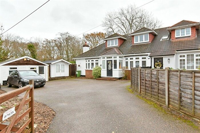 5 Bedroom Chalet For Sale In Bennetts Avenue, West Kingsdown, Sevenoaks, Kent, TN15
