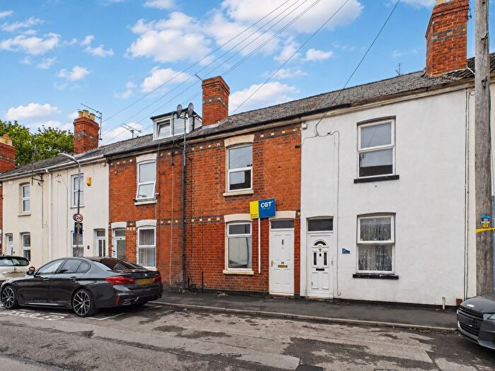 2 Bedroom Terraced House For Sale In Victory Road, Gloucester, Gloucestershire, GL1