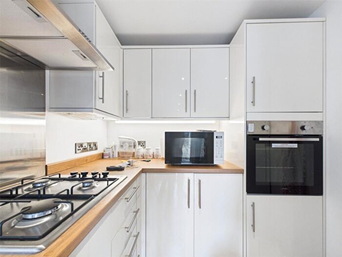 2 Bedroom Bungalow For Sale In Oak Drive, Nuthall, Nottingham, Nottinghamshire, NG16