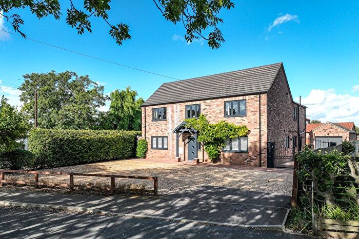 5 Bedroom Detached House For Sale In Bambers Lane, Emneth, PE14