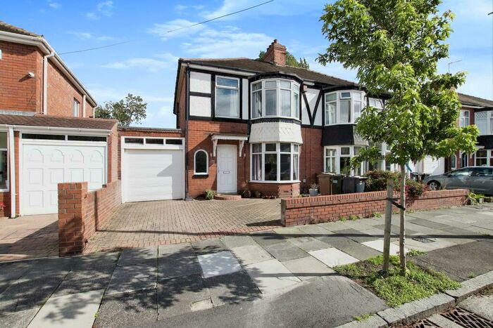 3 Bedroom Semi-Detached House To Rent In Plessey Crescent, Whitley Bay, Tyne And Wear, NE25