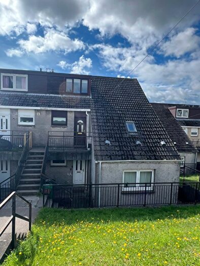3 Bedroom Maisonette To Rent In Glendale, Leven, KY8