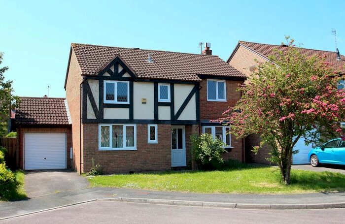 4 Bedroom Detached House To Rent In Holmer Crescent, Hatherley, Cheltenham, GL51