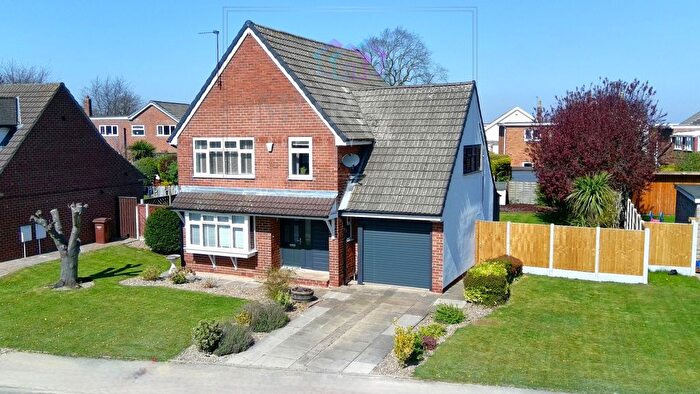 4 Bedroom Detached House For Sale In Beech Crescent, Darrington, Pontefract, West Yorkshire, WF8