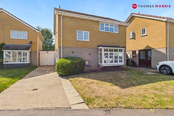 3 Bedroom Detached House For Sale In Dene Way, Upper Caldecote, Biggleswade, Bedfordshire, SG18