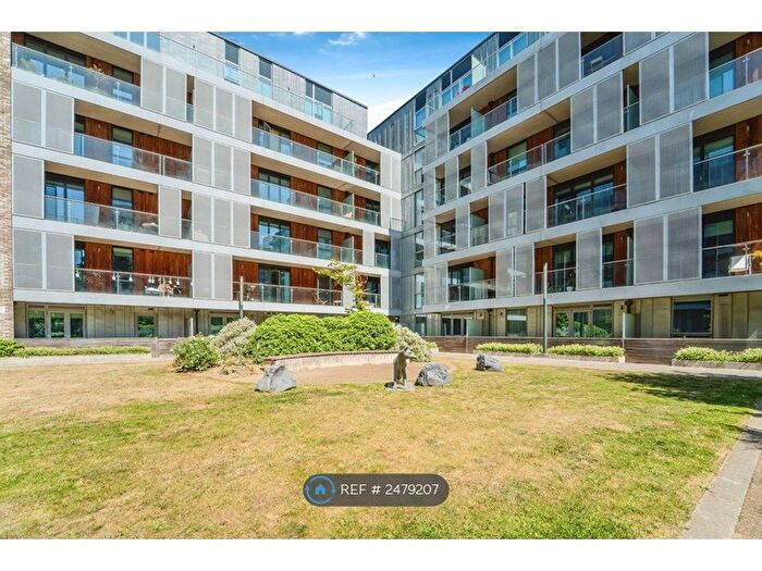 2 Bedroom Flat To Rent In Birchside Apartments, London, NW6