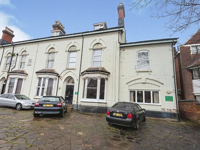 3 Bedroom Flat To Rent In Handsworth Wood Road, Handsworth Wood, Birmingham, B20