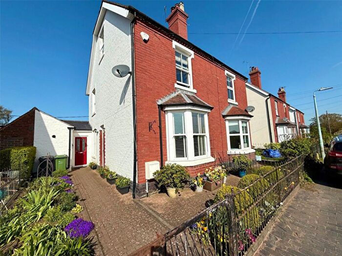 3 Bedroom Semi Detached House For Sale In Wilden Top Road, Stourport-on-Severn, Worcestershire, DY13
