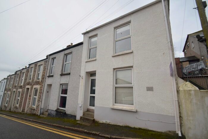 3 Bedroom End Of Terrace House To Rent In New Windsor Terrace, Falmouth, TR11