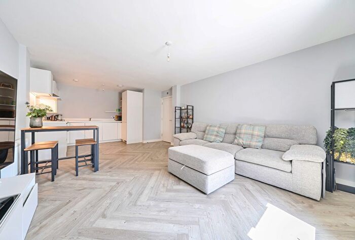 1 Bedroom Flat For Sale In Belgrave Road, Tunbridge Wells, Kent, TN1